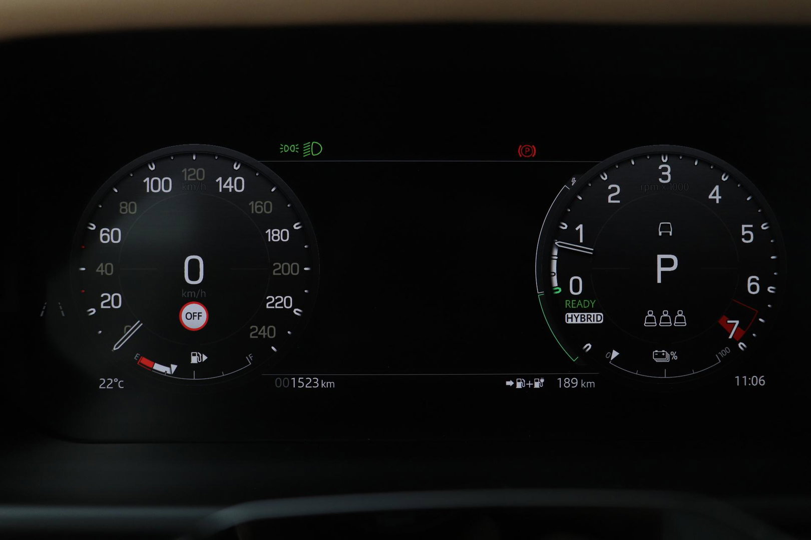 Land Rover Defender 2.0 P300e 110 X-Dynamic HSE | FACELIFT | ClearSight | Meridian Surround | Head-Up | ACC | Panoramadak | Trekhaak