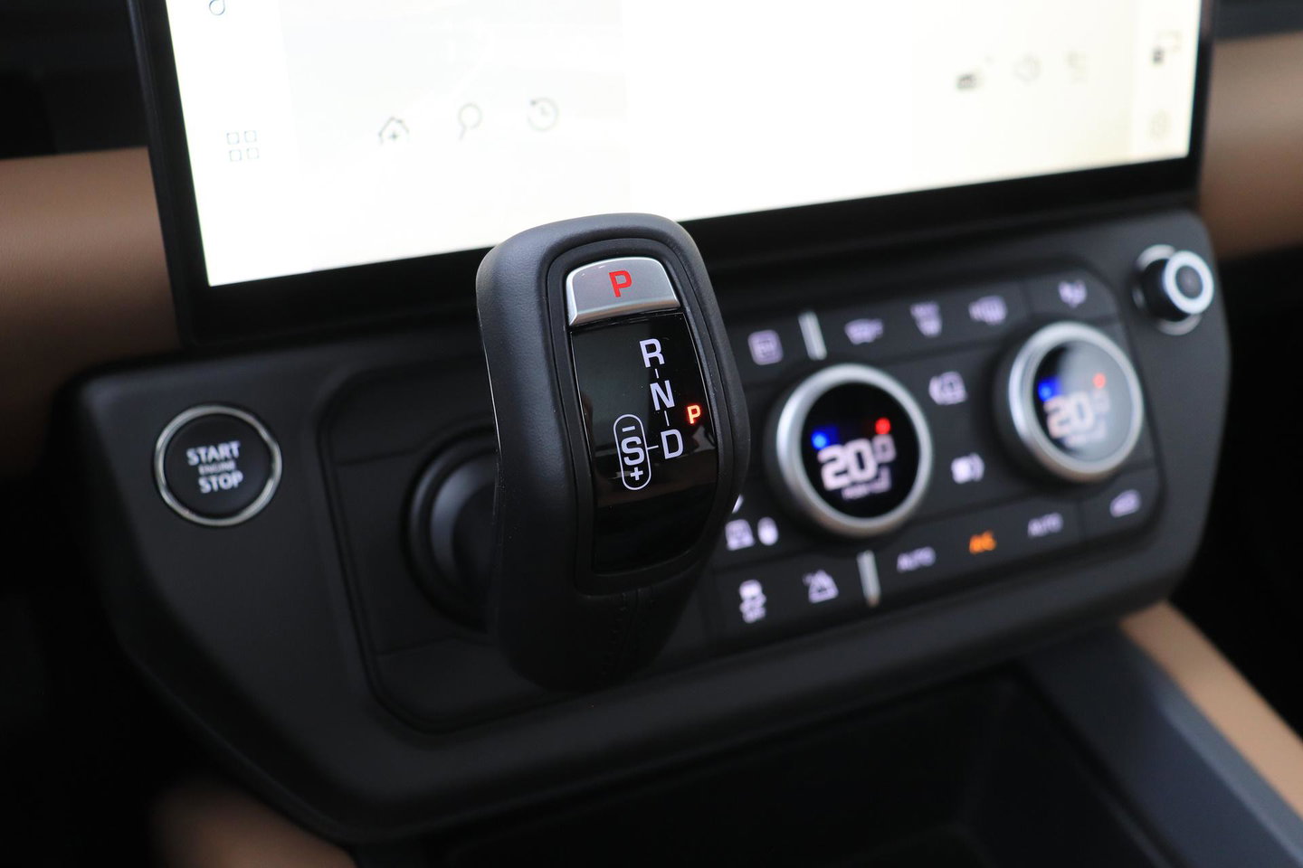 Land Rover Defender 2.0 P300e 110 X-Dynamic HSE | FACELIFT | ClearSight | Meridian Surround | Head-Up | ACC | Panoramadak | Trekhaak