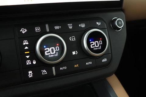 Land Rover Defender 2.0 P300e 110 X-Dynamic HSE | FACELIFT | ClearSight | Meridian Surround | Head-Up | ACC | Panoramadak | Trekhaak