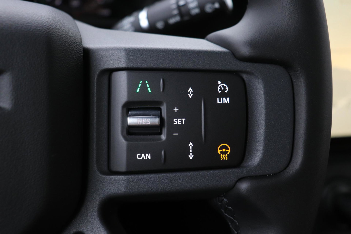 Land Rover Defender 2.0 P300e 110 X-Dynamic HSE | FACELIFT | ClearSight | Meridian Surround | Head-Up | ACC | Panoramadak | Trekhaak