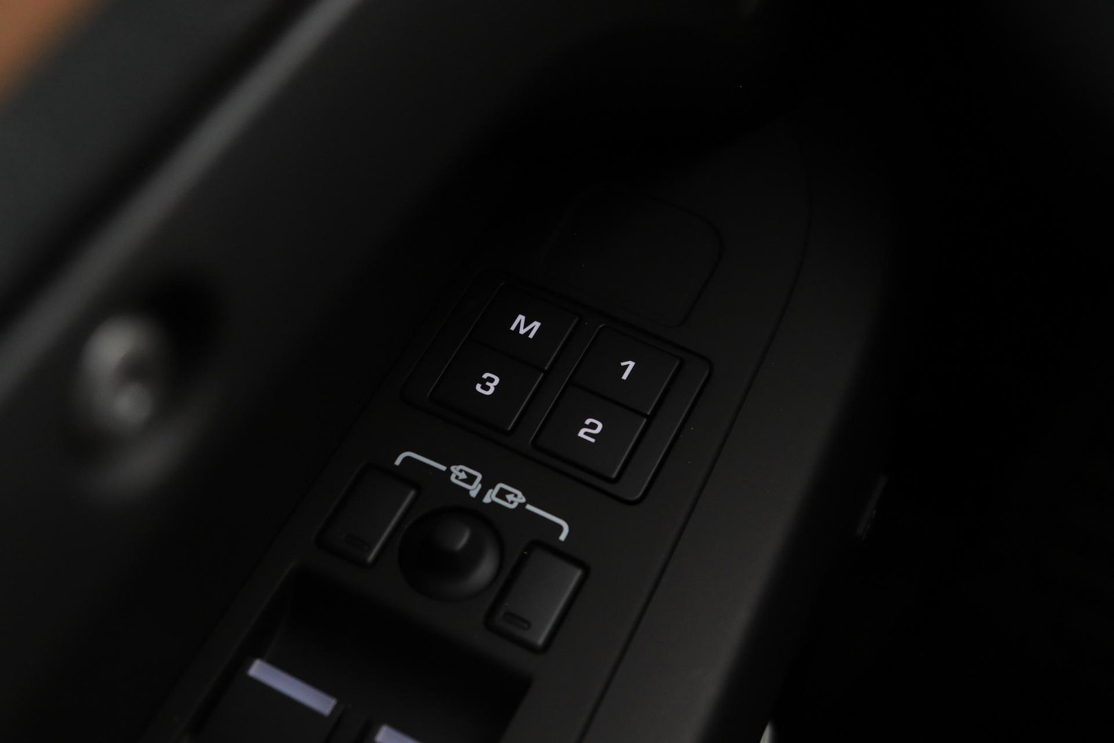 Land Rover Defender 2.0 P300e 110 X-Dynamic HSE | FACELIFT | ClearSight | Meridian Surround | Head-Up | ACC | Panoramadak | Trekhaak