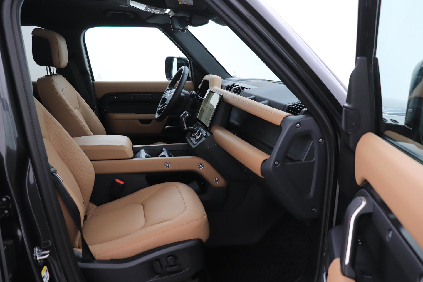 Land Rover Defender 2.0 P300e 110 X-Dynamic HSE | FACELIFT | ClearSight | Meridian Surround | Head-Up | ACC | Panoramadak | Trekhaak