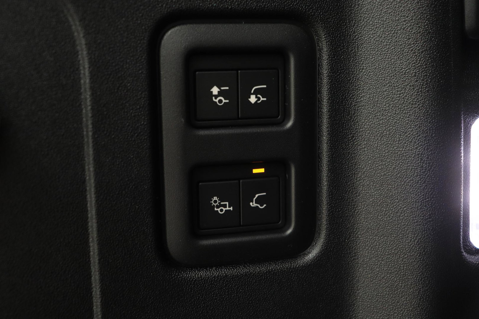 Land Rover Defender 2.0 P300e 110 X-Dynamic HSE | FACELIFT | ClearSight | Meridian Surround | Head-Up | ACC | Panoramadak | Trekhaak