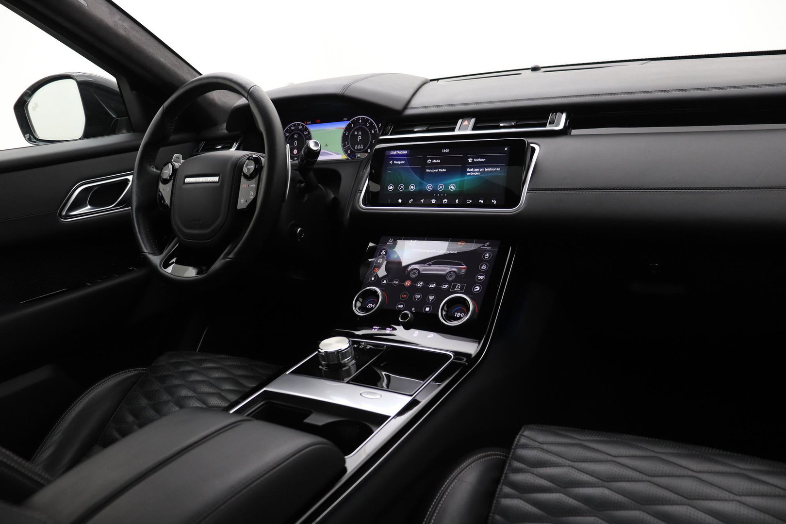 Land Rover Range Rover Velar 5.0 V8 SVAutobiography Dynamic Edition | ACC | Meridian Signature | Luchtvering | Trekhaak | Massage | Head-Up | Panoramadak