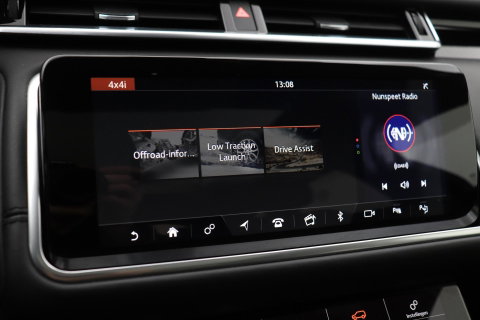Land Rover Range Rover Velar 5.0 V8 SVAutobiography Dynamic Edition | ACC | Meridian Signature | Luchtvering | Trekhaak | Massage | Head-Up | Panoramadak