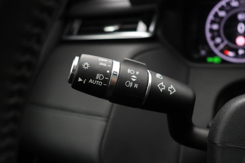 Land Rover Range Rover Velar 5.0 V8 SVAutobiography Dynamic Edition | ACC | Meridian Signature | Luchtvering | Trekhaak | Massage | Head-Up | Panoramadak