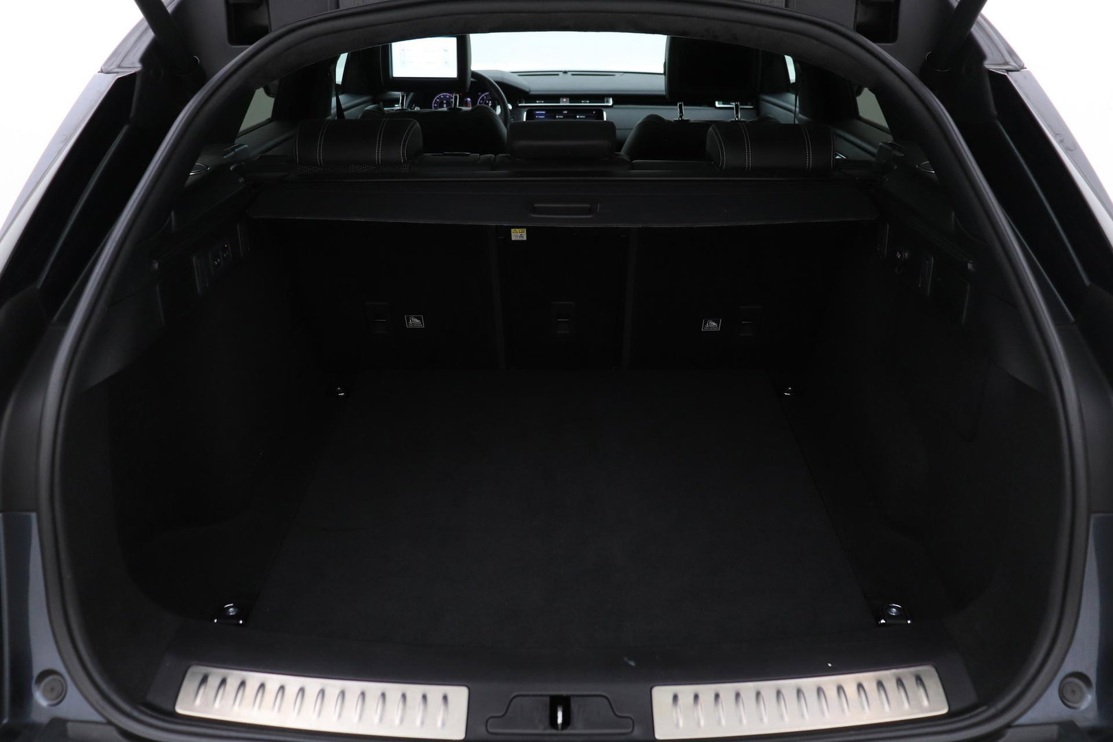 Land Rover Range Rover Velar 5.0 V8 SVAutobiography Dynamic Edition | ACC | Meridian Signature | Luchtvering | Trekhaak | Massage | Head-Up | Panoramadak