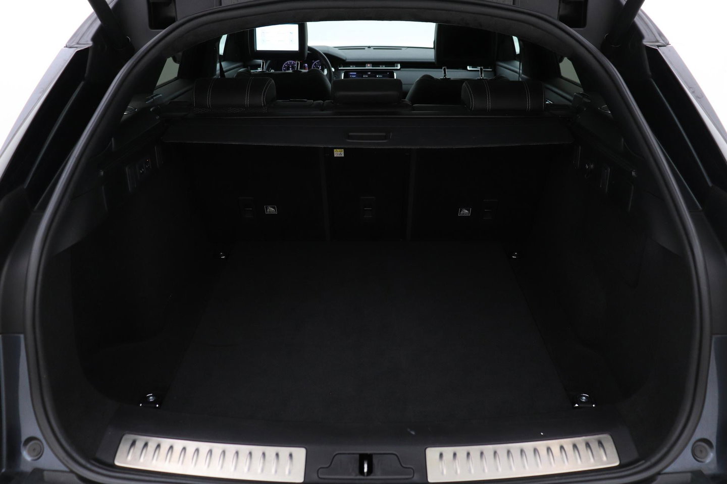 Land Rover Range Rover Velar 5.0 V8 SVAutobiography Dynamic Edition | ACC | Meridian Signature | Luchtvering | Trekhaak | Massage | Head-Up | Panoramadak