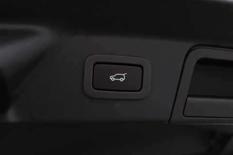 Land Rover Range Rover Velar 5.0 V8 SVAutobiography Dynamic Edition | ACC | Meridian Signature | Luchtvering | Trekhaak | Massage | Head-Up | Panoramadak