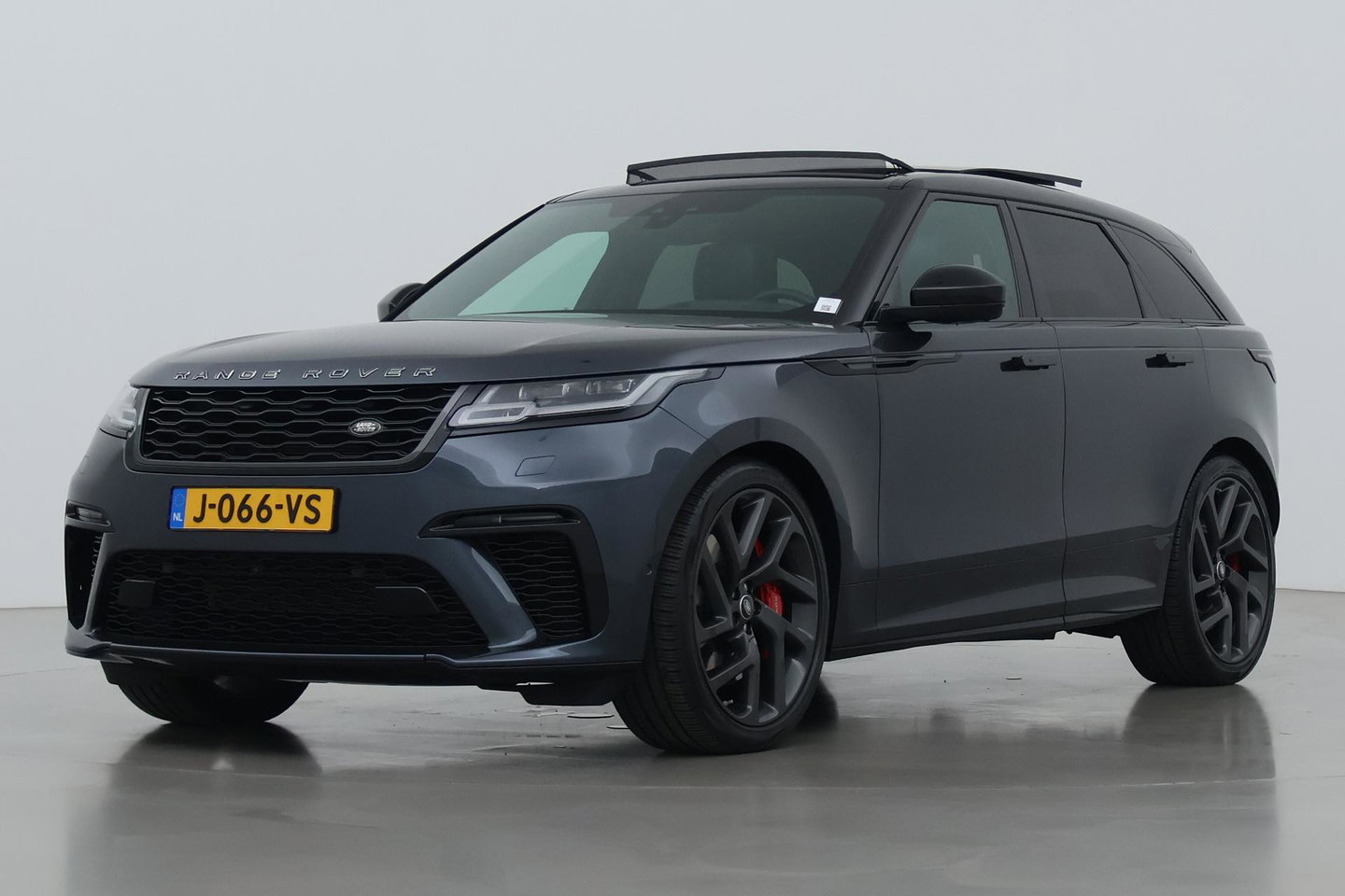 Land Rover Range Rover Velar 5.0 V8 SVAutobiography Dynamic Edition | ACC | Meridian Signature | Luchtvering | Trekhaak | Massage | Head-Up | Panoramadak