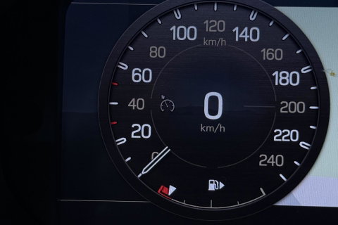 Land Rover Defender 2.0 D200 110 SE | Luchtvering | ClearSight | 360° Camera | Meridian | Stoel+Stuurverwarming