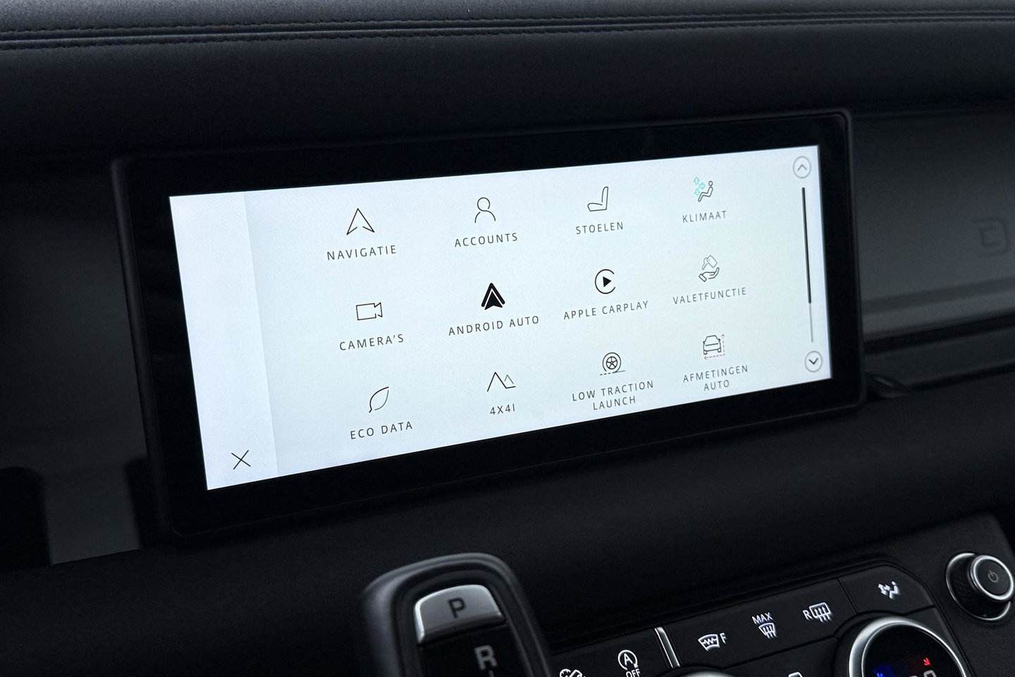 Land Rover Defender 2.0 D200 110 SE | Luchtvering | ClearSight | 360° Camera | Meridian | Stoel+Stuurverwarming