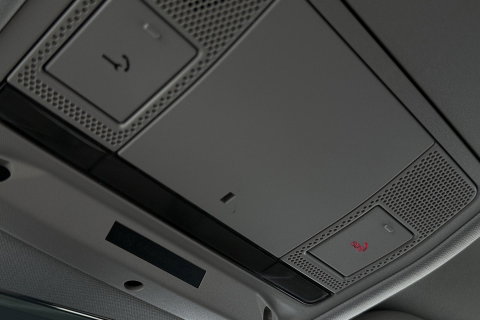 Land Rover Defender 2.0 D200 110 SE | Luchtvering | ClearSight | 360° Camera | Meridian | Stoel+Stuurverwarming