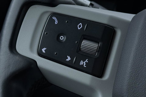 Land Rover Defender 2.0 D200 110 SE | Luchtvering | ClearSight | 360° Camera | Meridian | Stoel+Stuurverwarming
