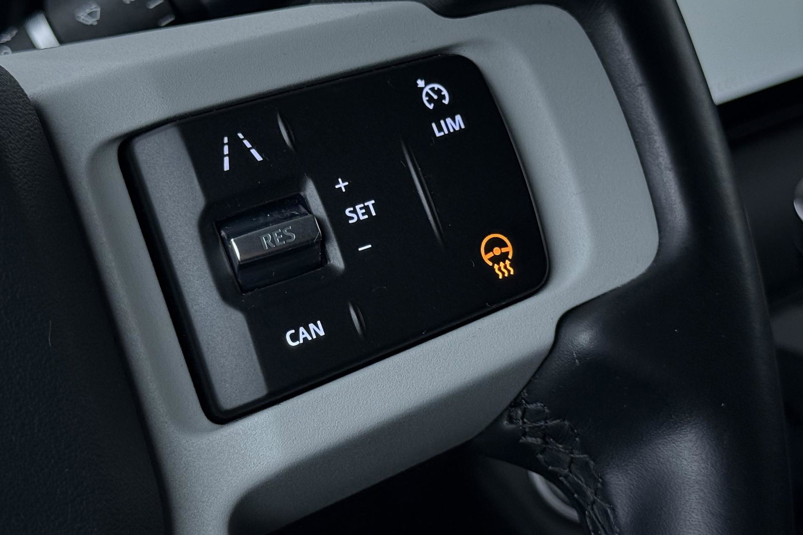 Land Rover Defender 2.0 D200 110 SE | Luchtvering | ClearSight | 360° Camera | Meridian | Stoel+Stuurverwarming
