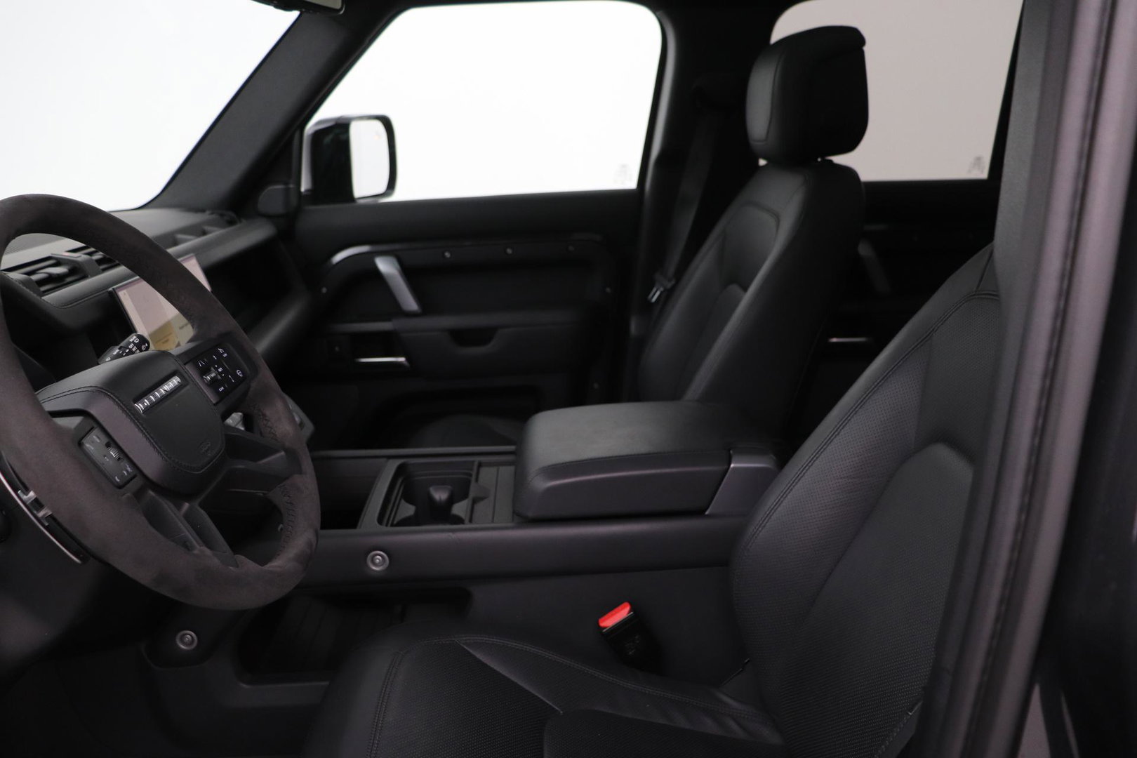 Land Rover Defender 5.0 P525 110 V8 Carpathian Edition | 5- Persoons | Meridian Surround | 22 Inch | ACC | Panoramadak | Luchtvering