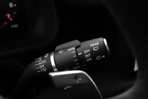 Land Rover Defender 5.0 P525 110 V8 Carpathian Edition | 5- Persoons | Meridian Surround | 22 Inch | ACC | Panoramadak | Luchtvering