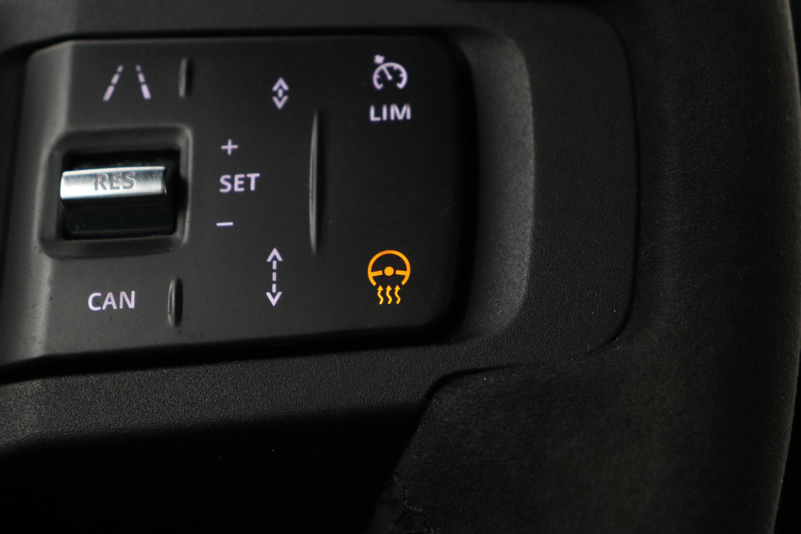 Land Rover Defender 5.0 P525 110 V8 Carpathian Edition | 5- Persoons | Meridian Surround | 22 Inch | ACC | Panoramadak | Luchtvering