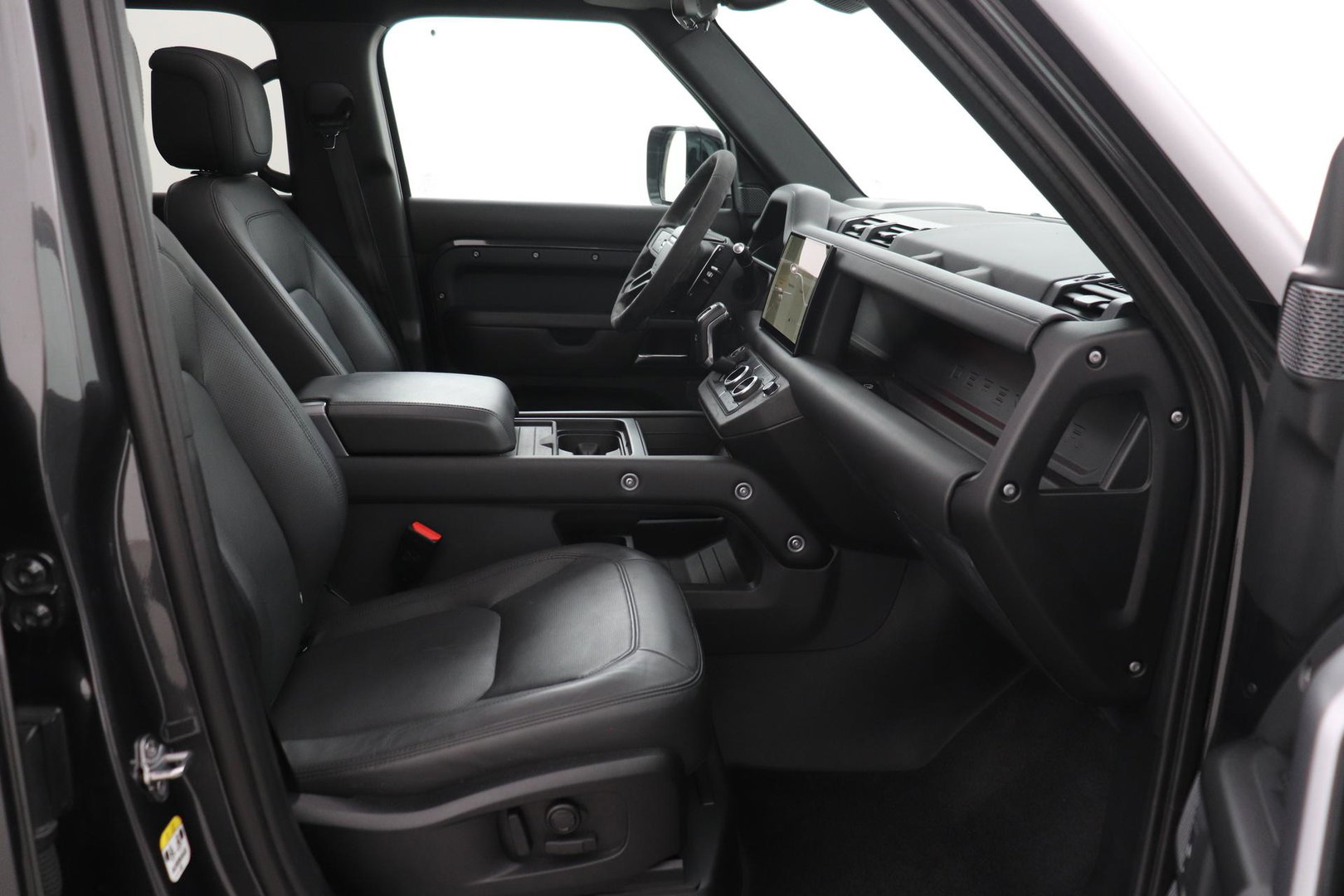 Land Rover Defender 5.0 P525 110 V8 Carpathian Edition | 5- Persoons | Meridian Surround | 22 Inch | ACC | Panoramadak | Luchtvering