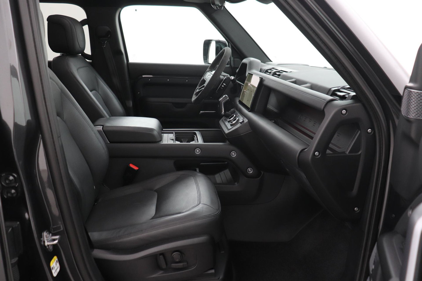 Land Rover Defender 5.0 P525 110 V8 Carpathian Edition | 5- Persoons | Meridian Surround | 22 Inch | ACC | Panoramadak | Luchtvering