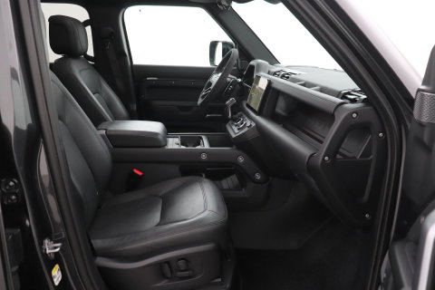 Land Rover Defender 5.0 P525 110 V8 Carpathian Edition | 5- Persoons | Meridian Surround | 22 Inch | ACC | Panoramadak | Luchtvering