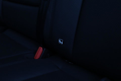 Land Rover Defender 5.0 P525 110 V8 Carpathian Edition | 5- Persoons | Meridian Surround | 22 Inch | ACC | Panoramadak | Luchtvering