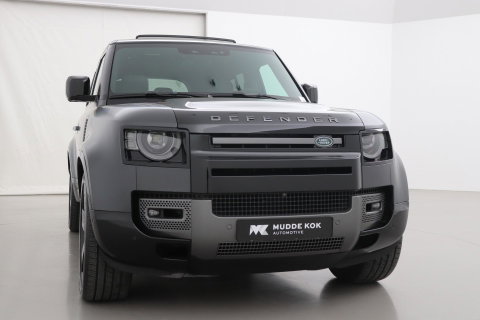 Land Rover Defender 5.0 P525 110 V8 Carpathian Edition | 5- Persoons | Meridian Surround | 22 Inch | ACC | Panoramadak | Luchtvering