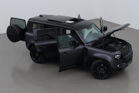 Land Rover Defender 5.0 P525 110 V8 Carpathian Edition | 5- Persoons | Meridian Surround | 22 Inch | ACC | Panoramadak | Luchtvering