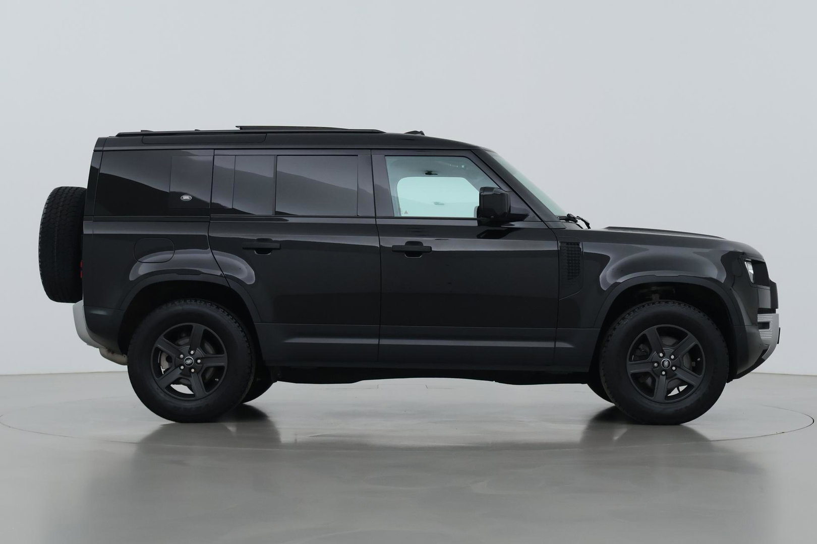 Land Rover Defender D240 110 | COMMERCIAL | Panoramadak | 360° Camera | Stoel+Stuurverwarming