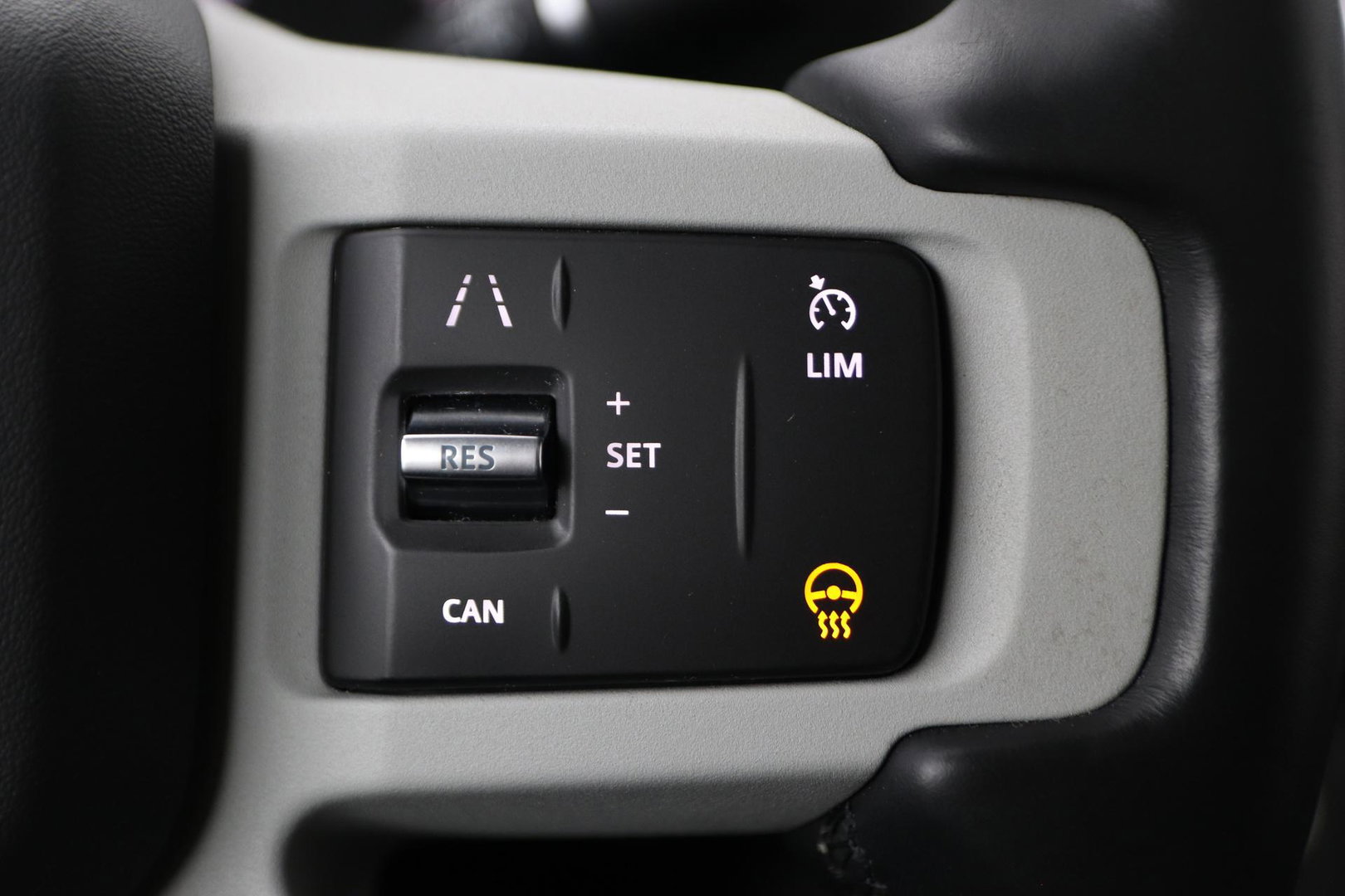 Land Rover Defender D240 110 | COMMERCIAL | Panoramadak | 360° Camera | Stoel+Stuurverwarming