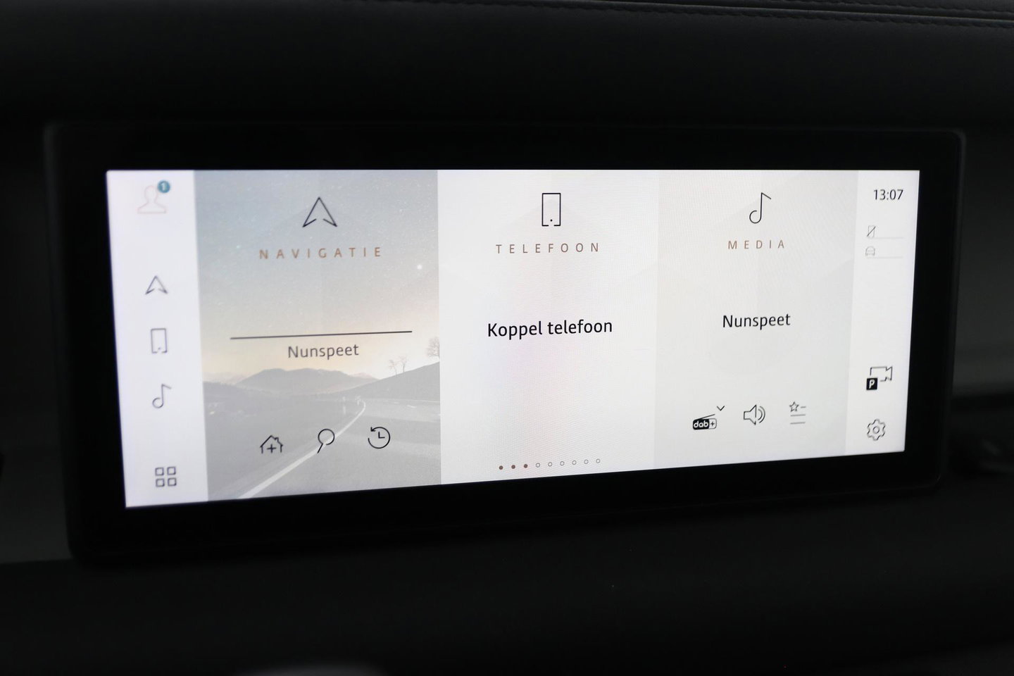 Land Rover Defender D240 110 | COMMERCIAL | Panoramadak | 360° Camera | Stoel+Stuurverwarming