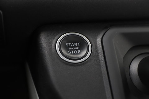 Land Rover Defender D240 110 | COMMERCIAL | Panoramadak | 360° Camera | Stoel+Stuurverwarming