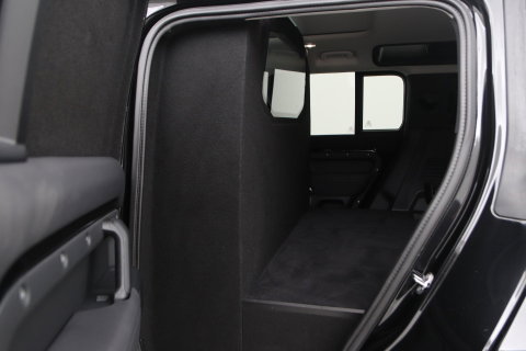 Land Rover Defender D240 110 | COMMERCIAL | Panoramadak | 360° Camera | Stoel+Stuurverwarming