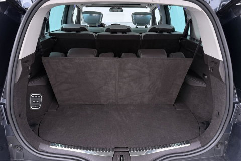 Renault Espace 1.8 TCe Initiale Paris 7p. | Head-Up | Panoramadak | Trekhaak | Massage+Ventilatie | Camera | Stuurverwarming