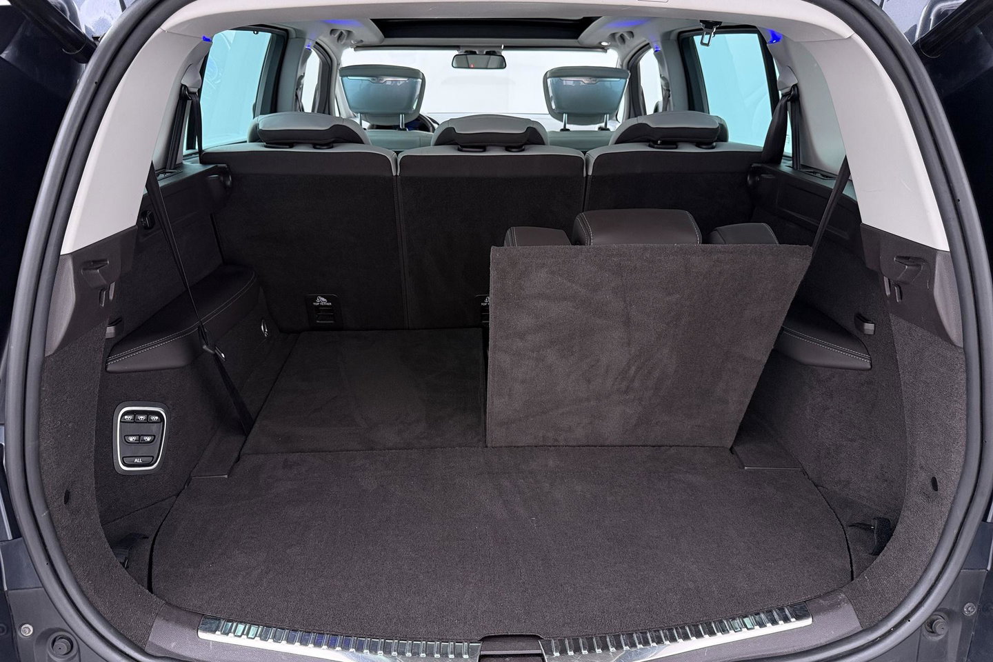 Renault Espace 1.8 TCe Initiale Paris 7p. | Head-Up | Panoramadak | Trekhaak | Massage+Ventilatie | Camera | Stuurverwarming