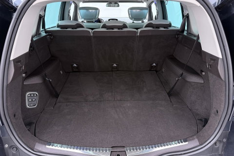 Renault Espace 1.8 TCe Initiale Paris 7p. | Head-Up | Panoramadak | Trekhaak | Massage+Ventilatie | Camera | Stuurverwarming