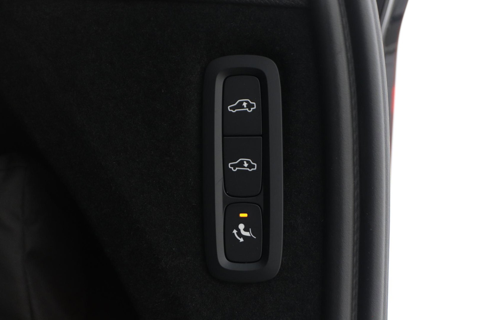 Volvo XC90 T8 Plug-in hybrid Ultra Dark | Luchtvering | Bowers&Wilkins | Trekhaak | Massage+Ventilatie | Head-Up