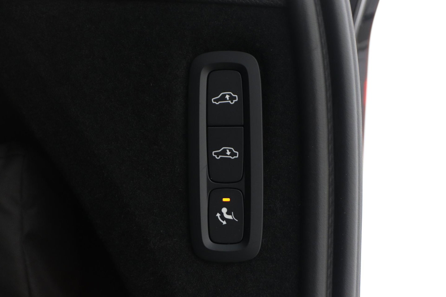 Volvo XC90 T8 Plug-in hybrid Ultra Dark | Luchtvering | Bowers&Wilkins | Trekhaak | Massage+Ventilatie | Head-Up