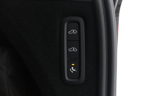 Volvo XC90 T8 Plug-in hybrid Ultra Dark | Luchtvering | Bowers&Wilkins | Trekhaak | Massage+Ventilatie | Head-Up