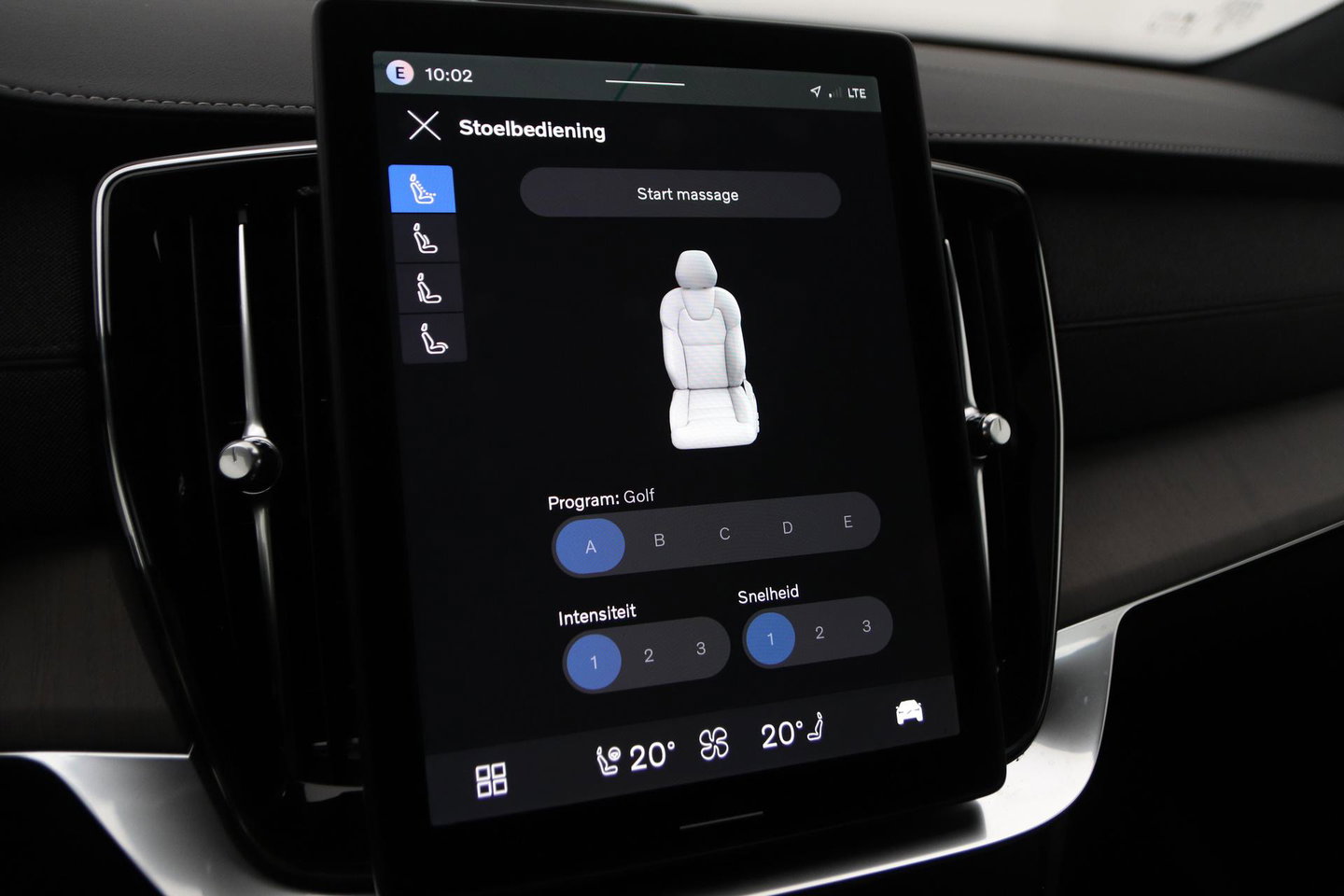 Volvo XC90 T8 Plug-in hybrid Ultra Dark | Luchtvering | Bowers&Wilkins | Trekhaak | Massage+Ventilatie | Head-Up