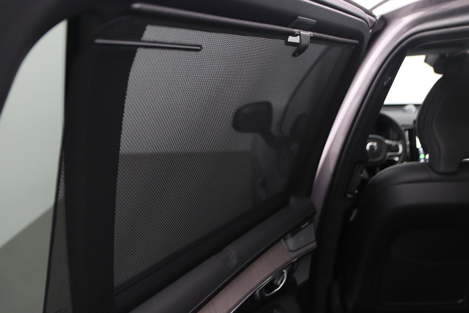 Volvo XC90 T8 Plug-in hybrid Ultra Dark | Luchtvering | Bowers&Wilkins | Trekhaak | Massage+Ventilatie | Head-Up