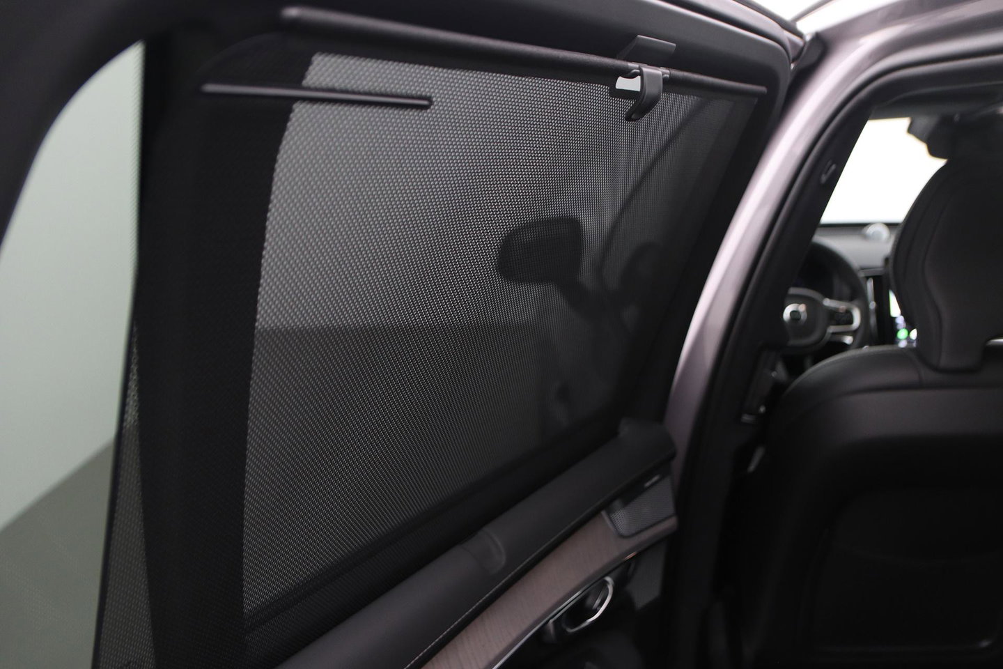 Volvo XC90 T8 Plug-in hybrid Ultra Dark | Luchtvering | Bowers&Wilkins | Trekhaak | Massage+Ventilatie | Head-Up