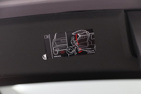 Volvo XC90 T8 Plug-in hybrid Ultra Dark | Luchtvering | Bowers&Wilkins | Trekhaak | Massage+Ventilatie | Head-Up