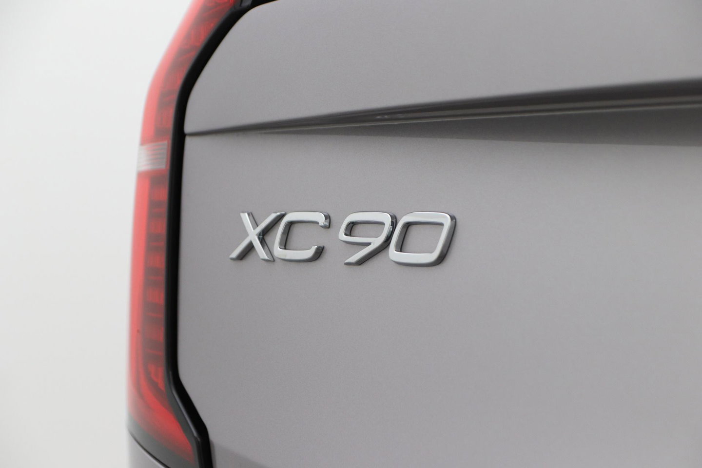 Volvo XC90 T8 Plug-in hybrid Ultra Dark | Luchtvering | Bowers&Wilkins | Trekhaak | Massage+Ventilatie | Head-Up