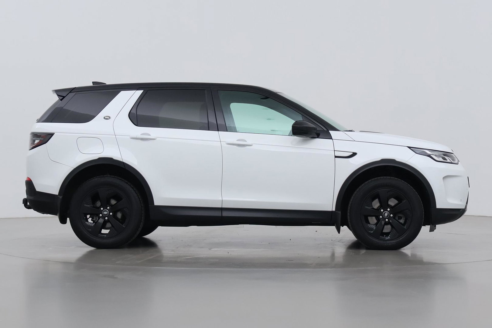 Land Rover Discovery Sport P200 R-Dynamic | Trekhaak | Camera | Getint Glas | Apple Carplay