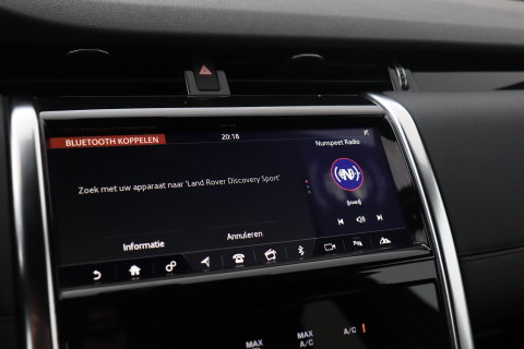 Land Rover Discovery Sport P200 R-Dynamic | Trekhaak | Camera | Getint Glas | Apple Carplay