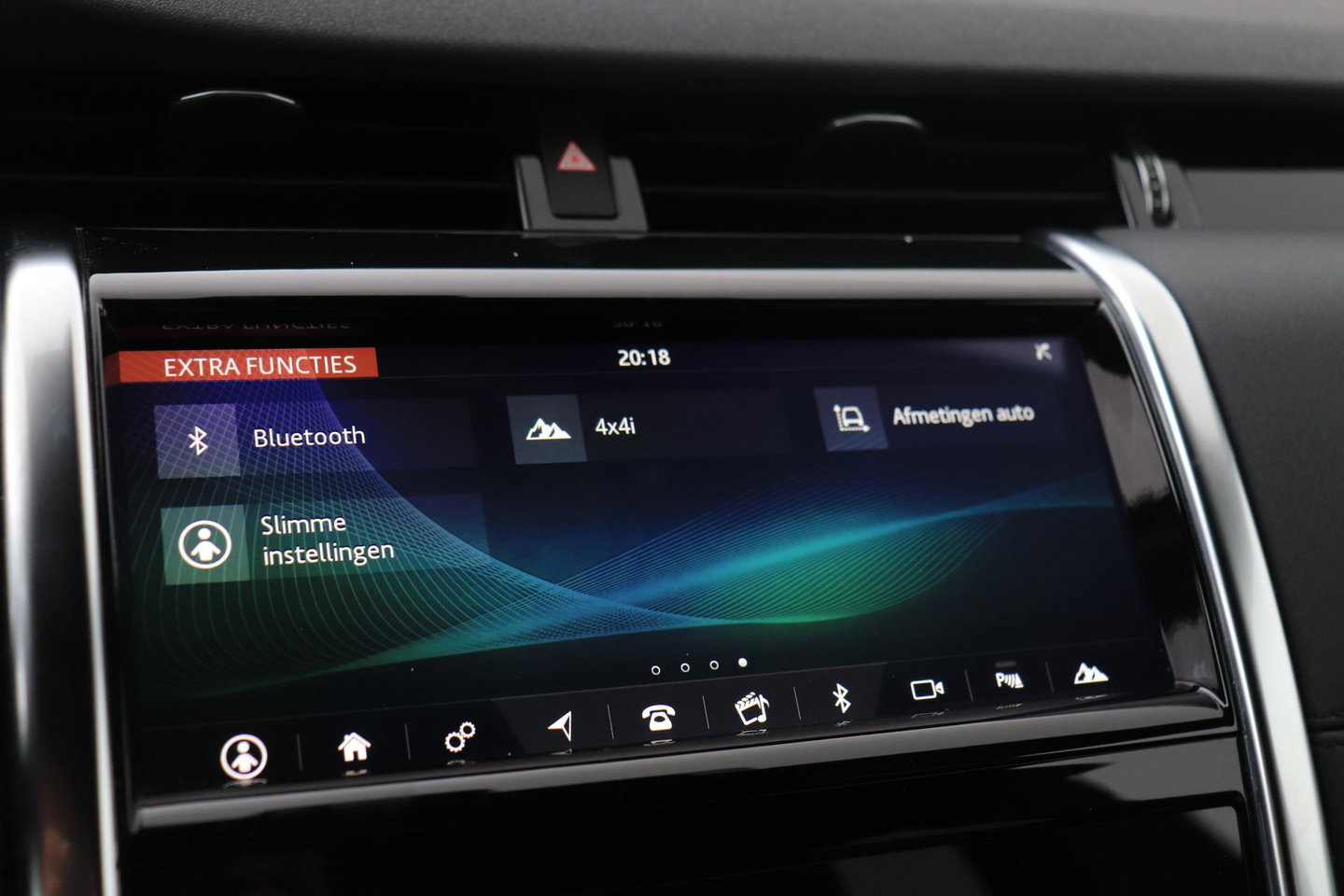 Land Rover Discovery Sport P200 R-Dynamic | Trekhaak | Camera | Getint Glas | Apple Carplay