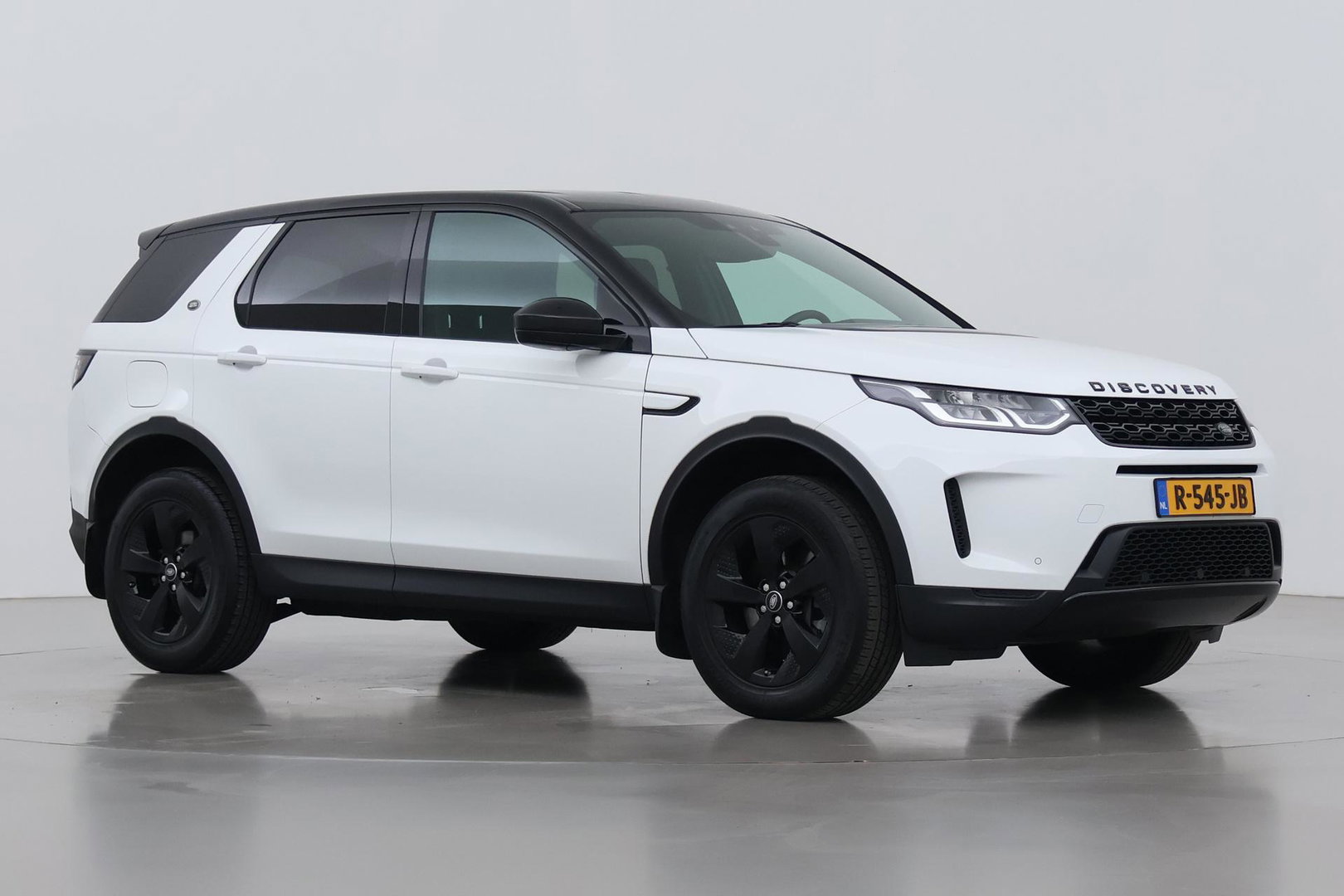 Land Rover Discovery Sport P200 R-Dynamic | Trekhaak | Camera | Getint Glas | Apple Carplay