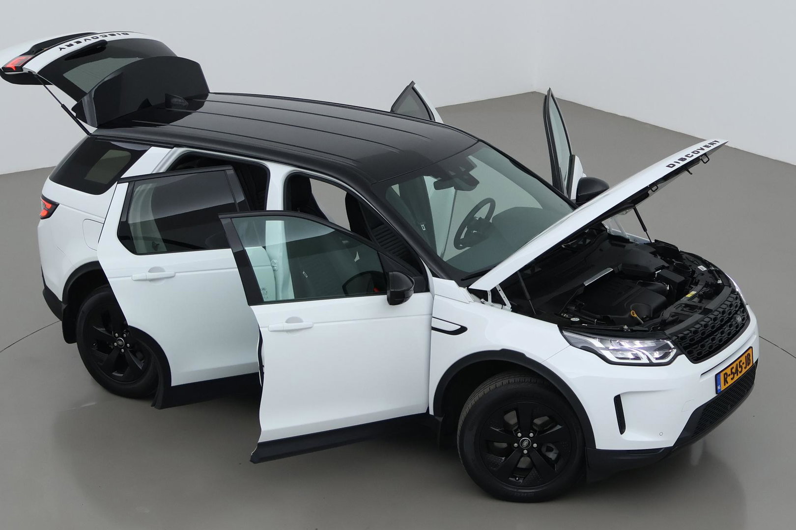 Land Rover Discovery Sport P200 R-Dynamic | Trekhaak | Camera | Getint Glas | Apple Carplay