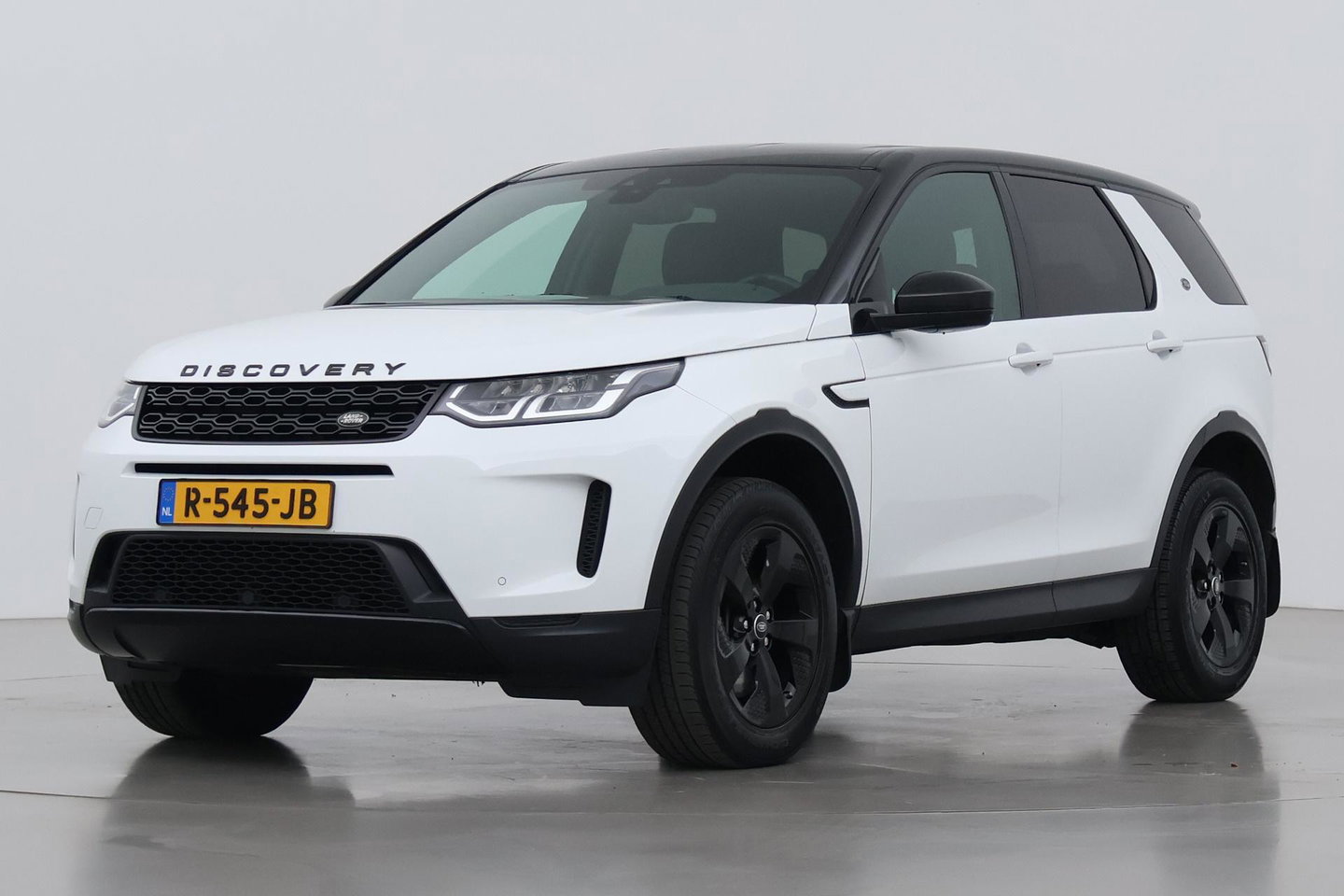 Land Rover Discovery Sport P200 R-Dynamic | Trekhaak | Camera | Getint Glas | Apple Carplay